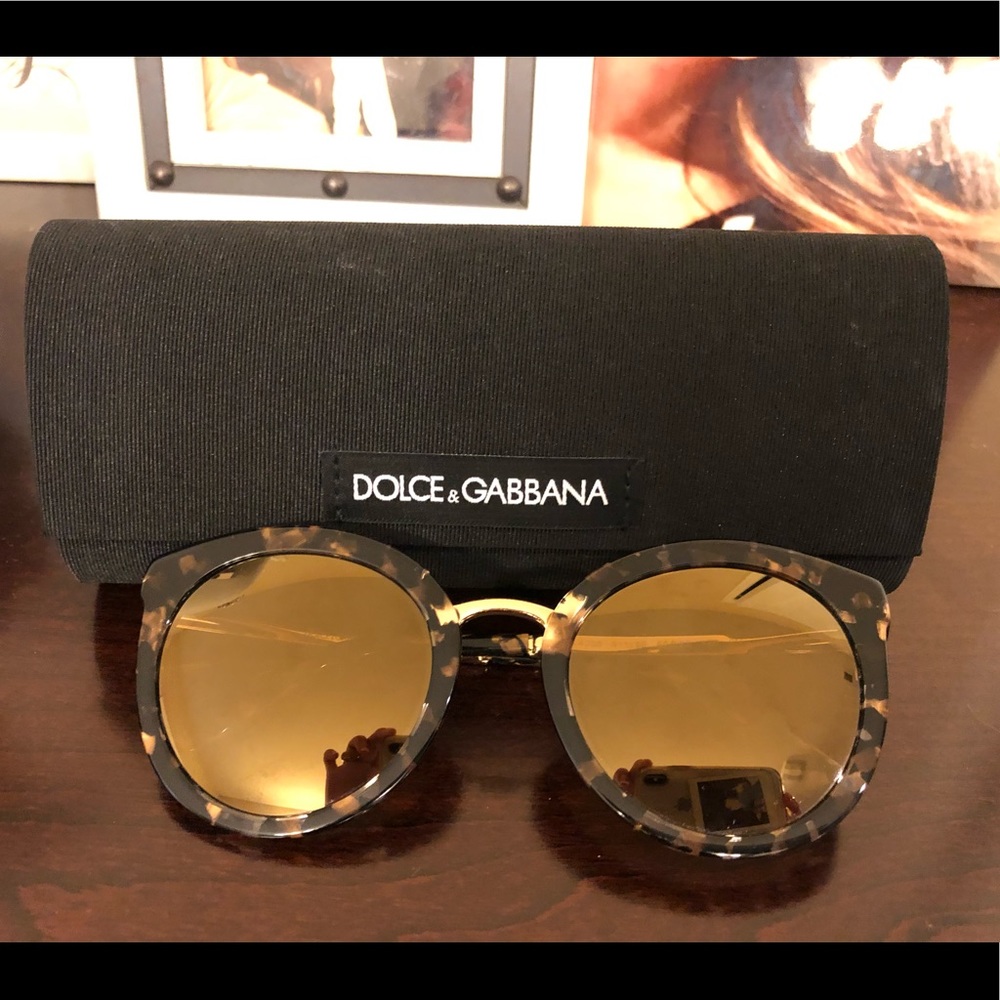 DOLCE & GABBANA Sunglasses🎉🎉